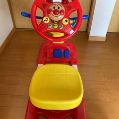 アンパンマン　
キッズ消防車の画像