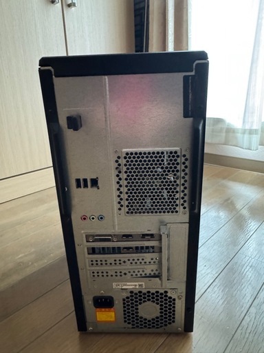 ASUS製のゲーミングデスクトップPC