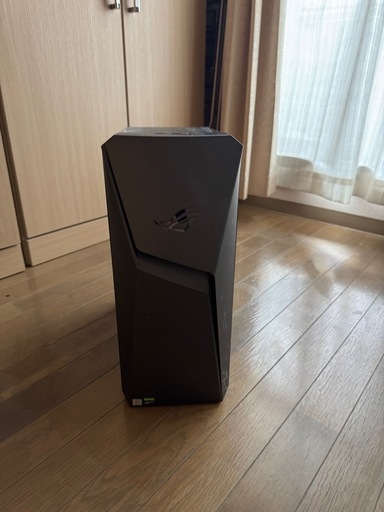 ASUS製のゲーミングデスクトップPC