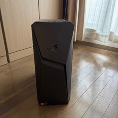 ASUS製のデスクトップPCの画像