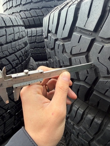 ヨコハマタイヤ ジオランダー 265/65r17