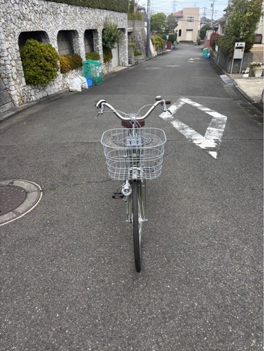 シティサイクル　26インチ　　THISIS　