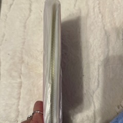 ラブブの長財布の画像