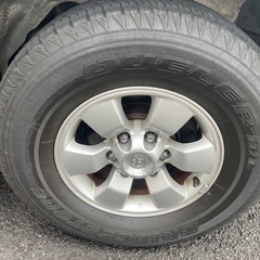 215ハイラックスサーフ純正ホイールタイヤ 付きの画像