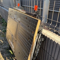 【商談中】折り畳みクランプ付き作業台の画像