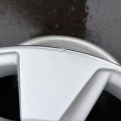 ランドクルーザープラド150後期　純正ホイール　４本 　センターキャップあり　純正ナット付き　中古の画像