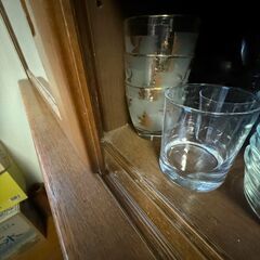 【締切前日：格安 横浜・東戸塚引渡し】家具製造業者製品：引戸スタイル レトロ食器棚 幅1200mm 高1950mm奥行400-430mmの画像