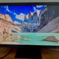 24.1インチ　I O DATA 液晶PCモニターの画像