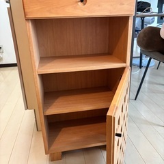 小さい棚の画像