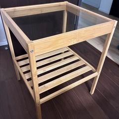 IKEA  ネスナ　サイドテーブルの画像