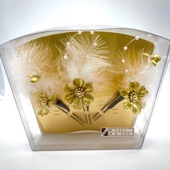 【美品　定価4000円】　金色と白色のかんざし3個セットの画像