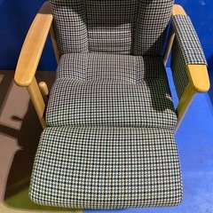 ヤマソロ　梢　フットレスト付高座椅子　リクライニングチェアの画像