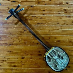 ◼️宮古島から❹ ◼️本皮三線　◼️女性　◼️沖縄　◼️初心者🔰　◼️音あり◼️強化張 沖縄三線　◼️宮古島を現在、御旅行中の方にも〜🎵　◼️ホテル&空港まで配達🆗の画像