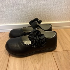 フォーマル　靴　ブラック　花の画像