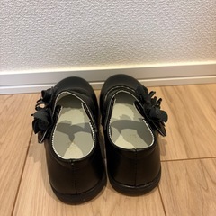 フォーマル　靴　ブラック　花の画像