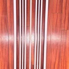 スペース有効活用できる つっぱりポールスライド 棚（幅118-190cm）の画像