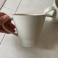 カップ　2個の画像