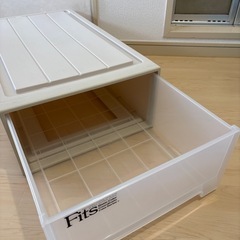 Fits  収納ケース　衣装ケースの画像