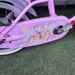 16インチ プリンセス 自転車  女の子用 ピンクの画像