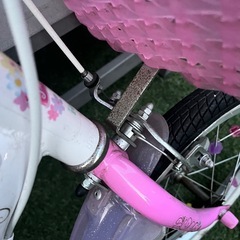 16インチ プリンセス 自転車  女の子用 ピンクの画像