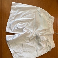 サッカーユニフォーム白　140の画像