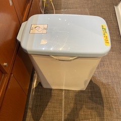 【ゴミ箱】【水色•45L】クリーニング済み【管理番号0319】野の画像