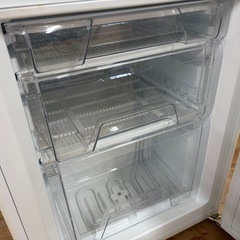 031902アイリスオーヤマ2ドア冷蔵庫142L2022年製ホワイトの画像