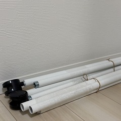 値下げ 美品 ニトリ ホワイトスチールラック   キャスター 棚1段付きの画像