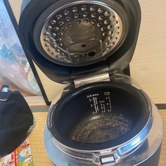 炊飯器の画像