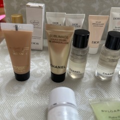 化粧品まとめ売り　の画像