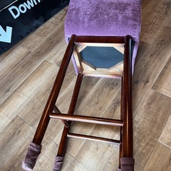 ハイチェア バースツール 紫 座面高約68cm背もたれ高約90cm  カフェ BAR 城南区七隈駅付近 駐車場ありの画像