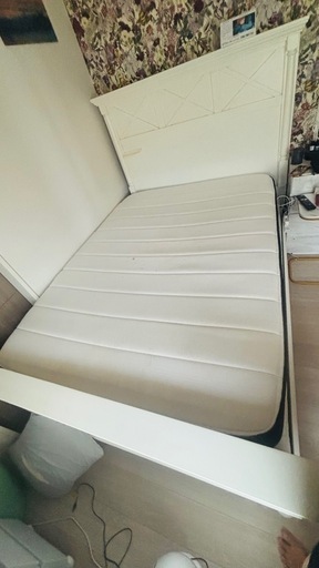 問合せ多数につき価格変動しました。アメリカン　ダブルベット　フレーム、マットレス、台