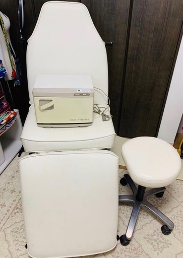 エステサロンベッド3点セット　引き取り限定