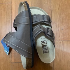 EDWINメンズフットベッドサンダルの画像