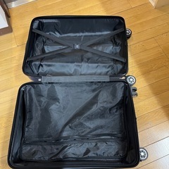 キャリーケース　120サイズ前後　の画像