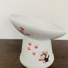 【美品】猫壱　猫用脚付フードボウル斜めタイプ(猫のダヤン)の画像
