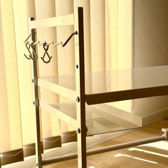 ニトリ カウンター上 伸縮ラックの画像