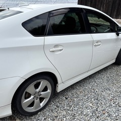 トヨタ　プリウスの画像
