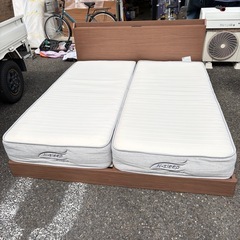 ニトリ クイーンサイズ Nスリープ コンフォート  ベッドフレーム付の画像