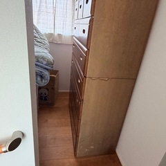 洋服箪笥の画像