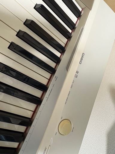カシオ　電子ピアノ　CASIO　privia px-130 ホワイト