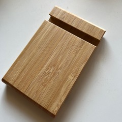 🌸IKEAのスマホホルダー　ナチュラル今週の三連休でジモティー スポットに持ち込みますので、お早目にどうぞ٩(๑❛ᴗ❛๑)۶の画像