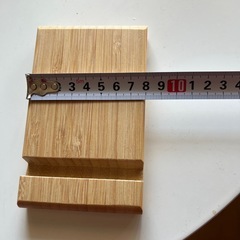 🌸IKEAのスマホホルダー　ナチュラル今週の三連休でジモティー スポットに持ち込みますので、お早目にどうぞ٩(๑❛ᴗ❛๑)۶の画像