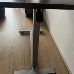 昇降式テーブルの画像