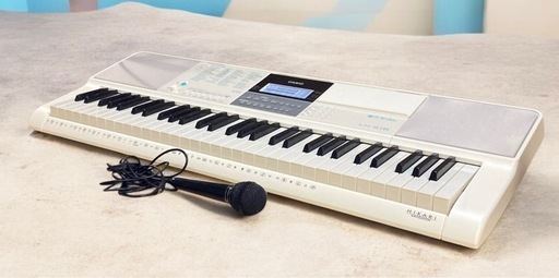 美品　CASIO 光ナビゲーション・キーボード　LK－516 キーボード61鍵