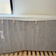 ベッド＋マットレスの画像