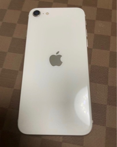 iPhone SE (第3世代) 128GBスターライト
