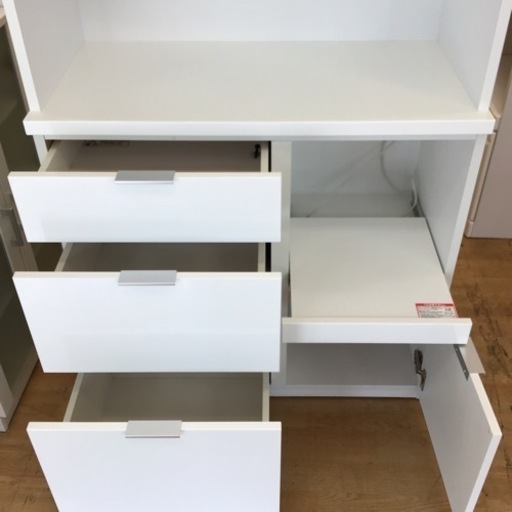 【トレファク神戸新長田店 買取/販売】取りに来られる方限定！ニトリの3枚扉レンジボードのご紹介です
