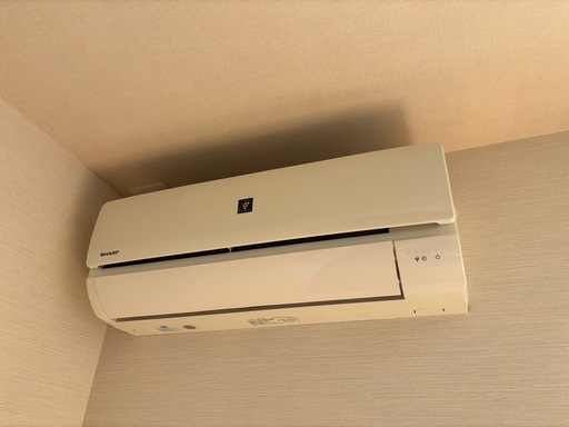 【値下げしました】シャープ　エアコン２０２０年製