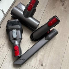 掃除機（Dyson）の画像